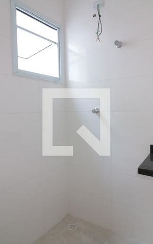 Casa à venda com 70m², 2 quartos e 1 vagaBanheiro da Suite 2