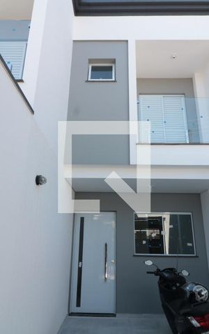 Casa à venda com 70m², 2 quartos e 1 vagaFachada