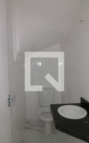 Casa à venda com 70m², 2 quartos e 1 vagaLavabo 