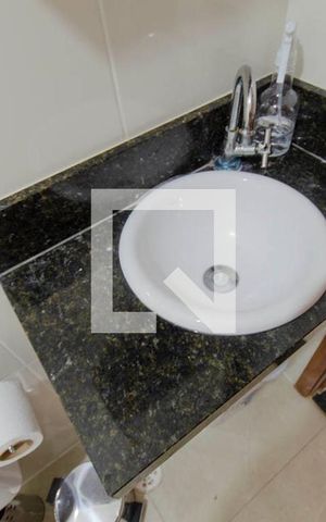 Studio à venda com 26m², 2 quartos e sem vaga Studio à venda com 26m², 2 quartos e sem vagaBanheiro