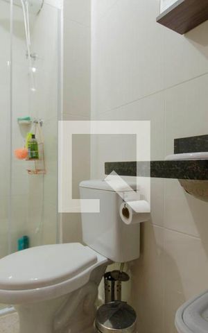 Studio à venda com 26m², 2 quartos e sem vaga Studio à venda com 26m², 2 quartos e sem vagaBanheiro