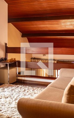 Casa à venda com 221m², 3 quartos e 5 vagas Casa à venda com 221m², 3 quartos e 5 vagasSala 2