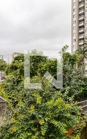 Casa à venda com 315m², 3 quartos e 2 vagas Casa à venda com 315m², 3 quartos e 2 vagasVista da Sacada da Suíte 1