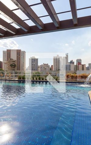 Apartamento à venda com 110m², 2 quartos e 1 vaga Apartamento à venda com 110m², 2 quartos e 1 vagaÁrea comum - Piscina