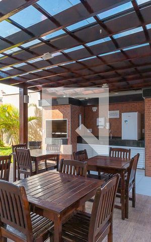 Apartamento à venda com 110m², 2 quartos e 1 vaga Apartamento à venda com 110m², 2 quartos e 1 vagaÁrea comum - Churrasqueira