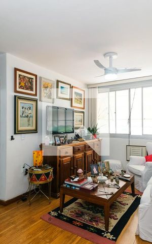 Apartamento à venda com 57m², 2 quartos e 1 vaga Apartamento à venda com 57m², 2 quartos e 1 vagaSala