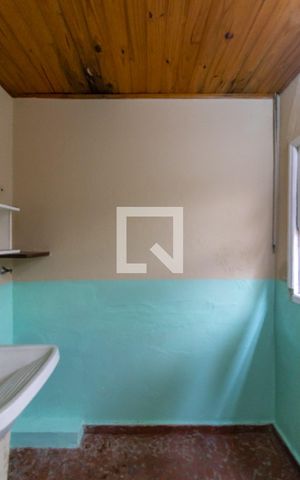 Casa para alugar com 65m², 2 quartos e sem vaga Casa para alugar com 65m², 2 quartos e sem vagaÁrea de Serviço