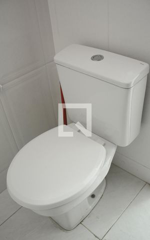 Casa para alugar com 350m², 5 quartos e 3 vagasBanheiro Social