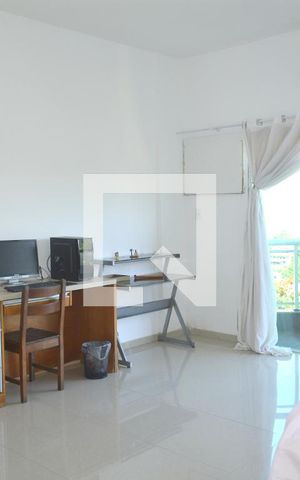 Casa para alugar com 350m², 5 quartos e 3 vagasQuarto 4 - Suíte
