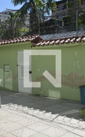 Casa para alugar com 350m², 5 quartos e 3 vagasEntrada