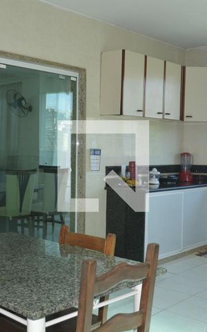 Casa para alugar com 350m², 5 quartos e 3 vagasCozinha