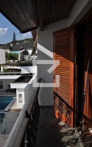 Casa à venda com 500m², 5 quartos e 5 vagasvaranda