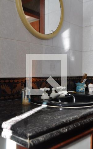 Casa à venda com 500m², 5 quartos e 5 vagasBanheiro Social