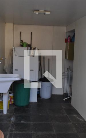 Casa à venda com 500m², 5 quartos e 5 vagasÁrea de Serviço