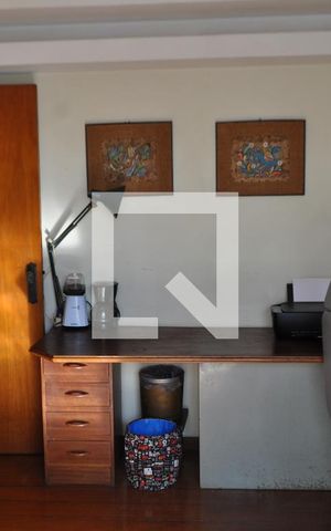 Casa à venda com 500m², 5 quartos e 5 vagasEscritorio