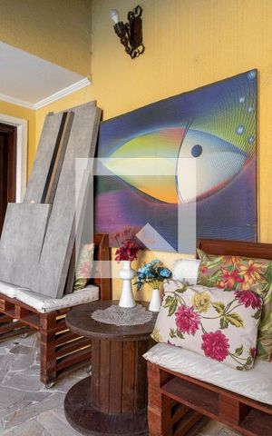 Casa para alugar com 350m², 3 quartos e 3 vagas Casa para alugar com 350m², 3 quartos e 3 vagasÁrea de Lazer