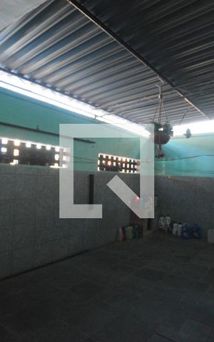 Casa à venda com 250m², 2 quartos e 3 vagasGaragem