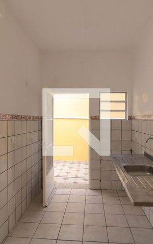 Casa para alugar com 100m², 3 quartos e 1 vagaCozinha