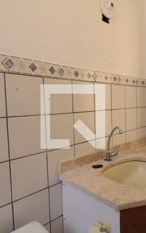 Casa para alugar com 100m², 3 quartos e 1 vagaBanheiro Social 2