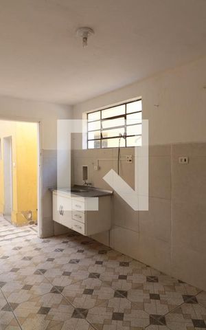 Casa para alugar com 100m², 3 quartos e 1 vagaCozinha