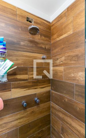 Apartamento à venda com 78m², 3 quartos e 1 vaga Apartamento à venda com 78m², 3 quartos e 1 vagaBanheiro da suíte