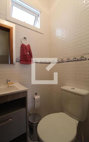 Casa de condomínio à venda com 74m², 2 quartos e 2 vagasBanheiro