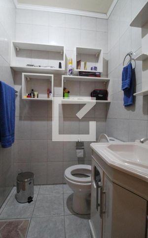Casa de condomínio à venda com 74m², 2 quartos e 2 vagasBanheiro