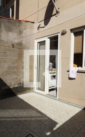 Casa de condomínio à venda com 74m², 2 quartos e 2 vagasPátio dos Fundos