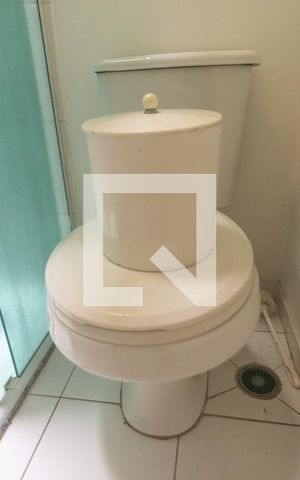 Casa de condomínio à venda com 106m², 3 quartos e 2 vagas Casa de condomínio à venda com 106m², 3 quartos e 2 vagasVaso