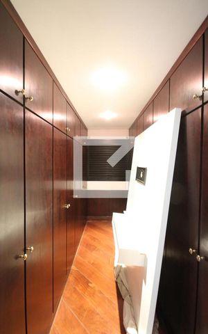 Apartamento à venda com 478m², 3 quartos e 4 vagasSuíte 2