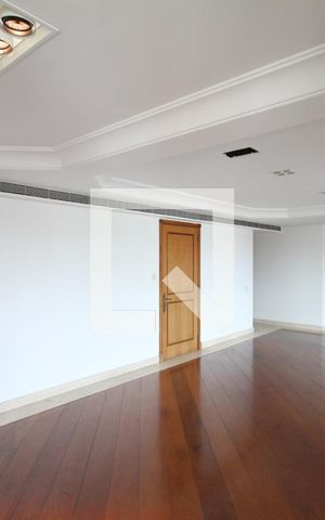 Apartamento à venda com 478m², 3 quartos e 4 vagasSala