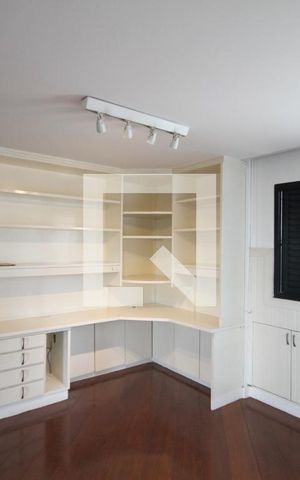 Apartamento à venda com 478m², 3 quartos e 4 vagasSuíte 1