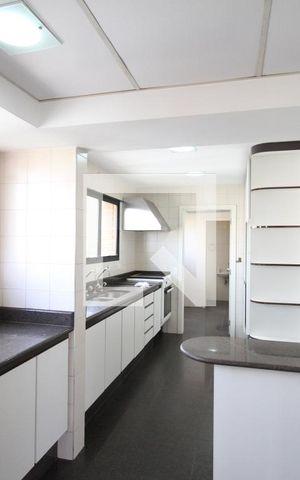 Apartamento à venda com 478m², 3 quartos e 4 vagasCozinha