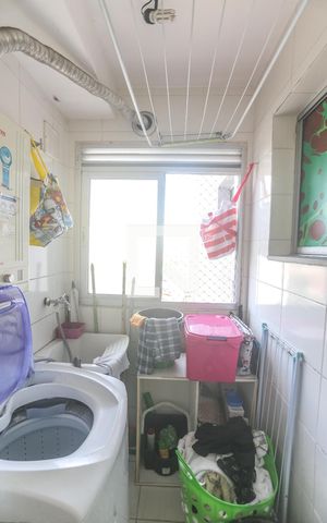 Apartamento para alugar com 70m², 2 quartos e 1 vaga Apartamento para alugar com 70m², 2 quartos e 1 vagaÁrea de serviço