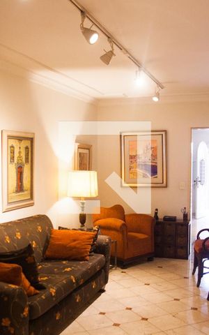 Casa à venda com 328m², 4 quartos e 4 vagasSala 1