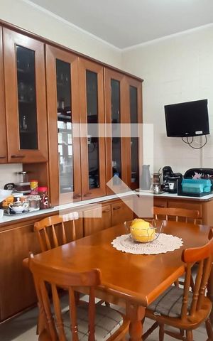Casa de condomínio para alugar com 400m², 4 quartos e 4 vagas Casa de condomínio para alugar com 400m², 4 quartos e 4 vagasCozinha
