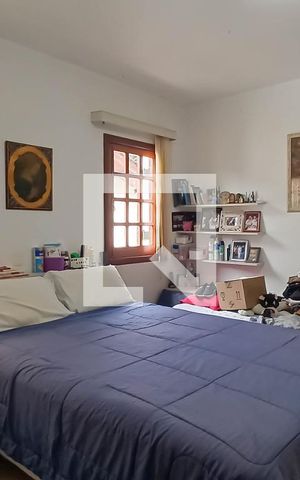 Casa de condomínio para alugar com 400m², 4 quartos e 4 vagas Casa de condomínio para alugar com 400m², 4 quartos e 4 vagasSuíte master