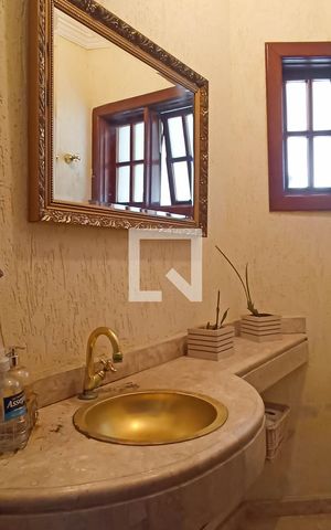 Casa de condomínio para alugar com 400m², 4 quartos e 4 vagas Casa de condomínio para alugar com 400m², 4 quartos e 4 vagasLavabo