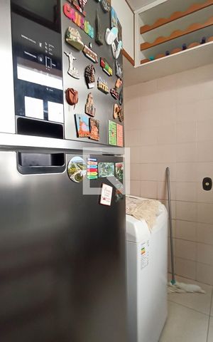 Casa de condomínio para alugar com 400m², 4 quartos e 4 vagas Casa de condomínio para alugar com 400m², 4 quartos e 4 vagasÁrea de serviço