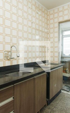 Apartamento à venda com 70m², 2 quartos e sem vaga Apartamento à venda com 70m², 2 quartos e sem vagaCozinha