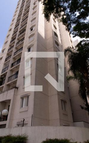 Apartamento para alugar com 45m², 2 quartos e 1 vaga Apartamento para alugar com 45m², 2 quartos e 1 vagaFachada do Edifício