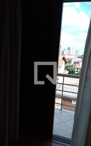 Casa à venda com 168m², 3 quartos e 3 vagas Casa à venda com 168m², 3 quartos e 3 vagasQuarto