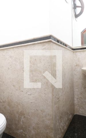 Casa para alugar com 260m², 3 quartos e 1 vagaLavabo