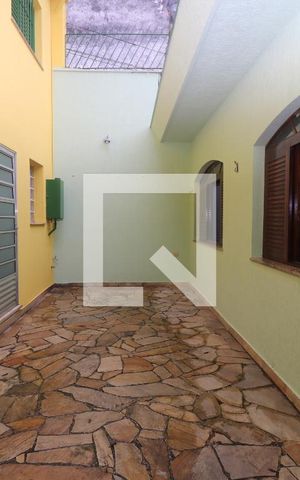 Casa para alugar com 260m², 3 quartos e 1 vagaQuintal