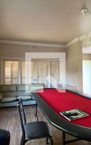 Casa à venda com 130m², 3 quartos e 3 vagasSala