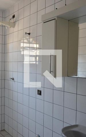 Casa à venda com 129m², 3 quartos e 2 vagasBanheiro Social
