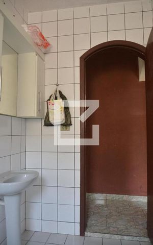 Casa à venda com 129m², 3 quartos e 2 vagasBanheiro Social
