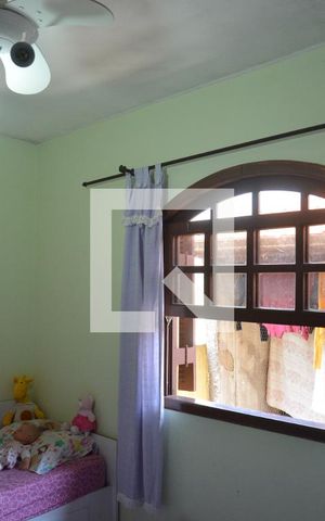 Casa à venda com 129m², 3 quartos e 2 vagasQuarto 1