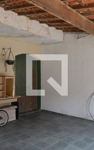 Casa à venda com 129m², 3 quartos e 2 vagasGaragem