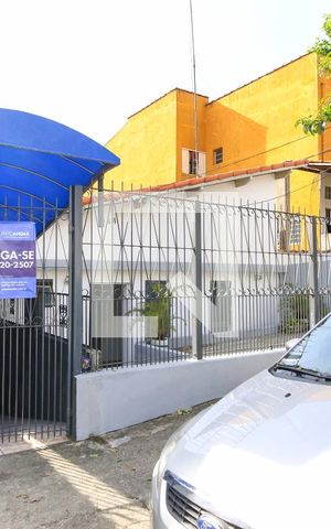 Casa para alugar com 50m², 2 quartos e 1 vagaFachada
